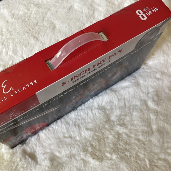 New in original box 8-inch premium ceramic nonstick fry pan with stay-cool handβ - Picture 9 of 9